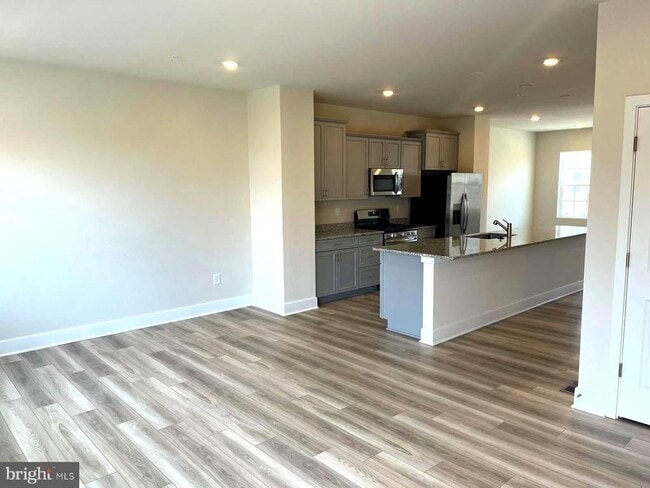 Photo - 1813 Ritter Dr