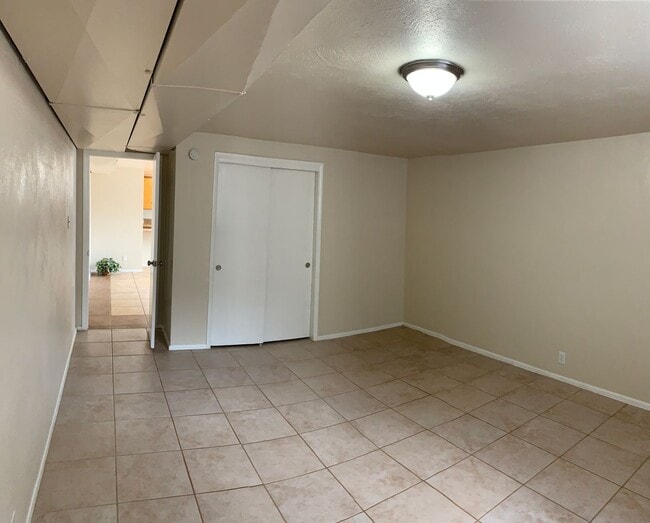 Photo - 1250-1254 Carr Street Unit 1252