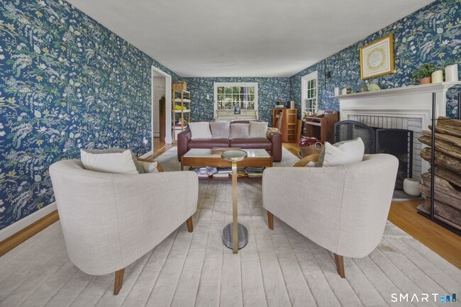 Photo - 32 Fox Den Rd