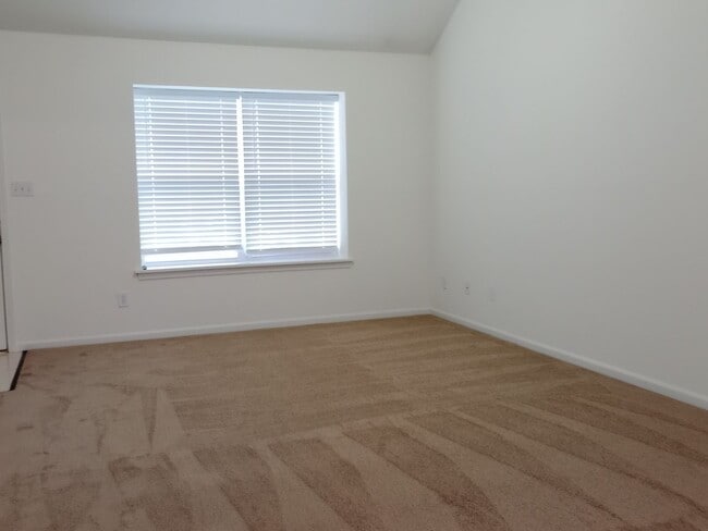 Photo - 5005-5007 Carrie Ridge Dr. Unit 5007 Carrie Ridge Dr.