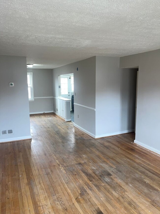 Photo - 3 Bedroom, 1 Bath Townhouse