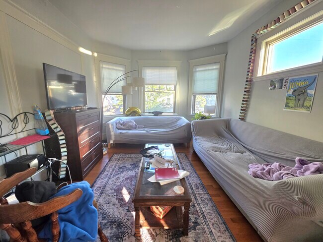 67 Hillsdale Rd Unidad 2