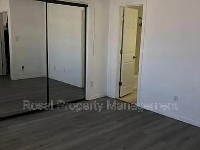 Photo - 6124 Woodhollow Pl NW