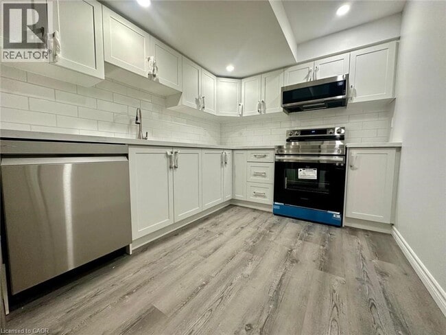 Photo - 295 Gillespie Dr