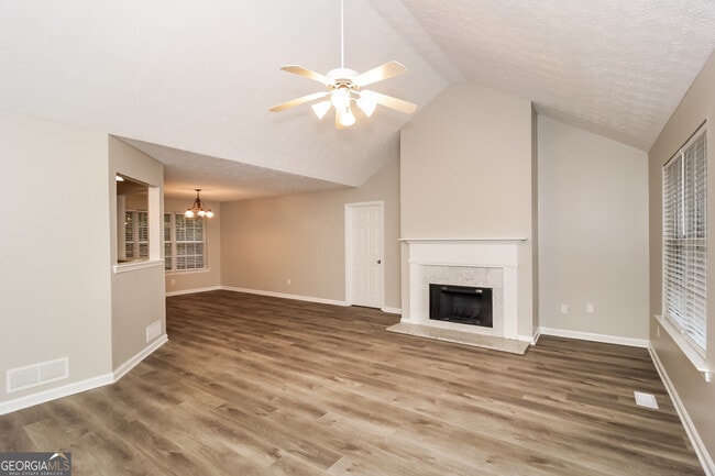 Photo - 171 Spring Ridge Dr