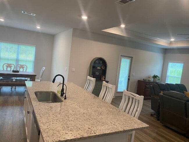Photo - 1020 Ballantyne Ln