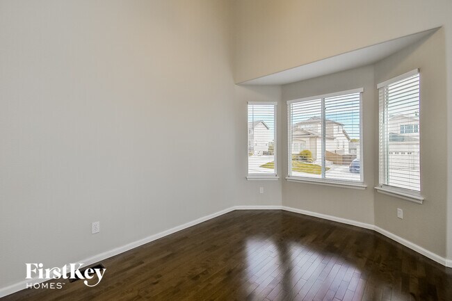 8308 Brook Valley Dr