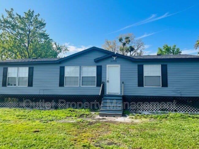 Photo - 15710 Bermuda St