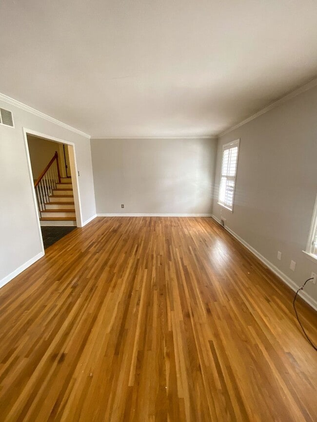 Photo - 4 bed, 2.5 bath home in East Memphis near CBHS, Shelby Farms, and Baptist Hospital