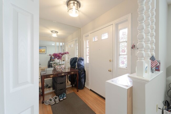 Photo - Immaculate Updated Annandale Townhome