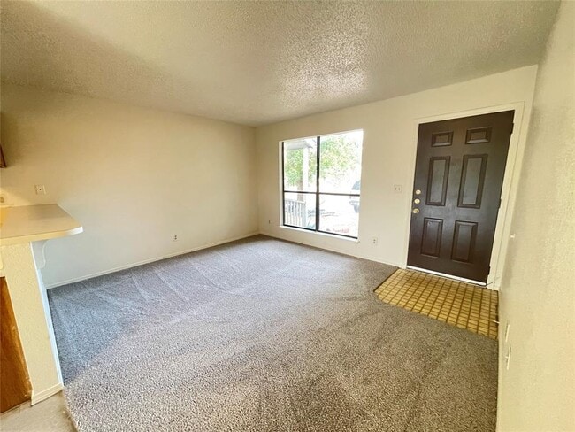 Photo - 113 Hillside Dr