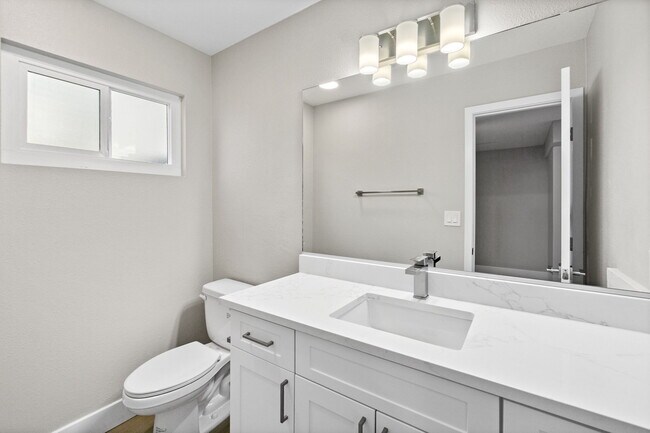 Photo - 1024 Mission Townhomes