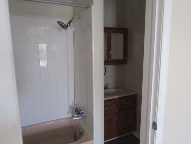 Photo - 3 bedroom 2 bath home