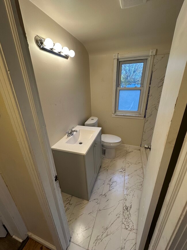 Photo - 7517 Sterling