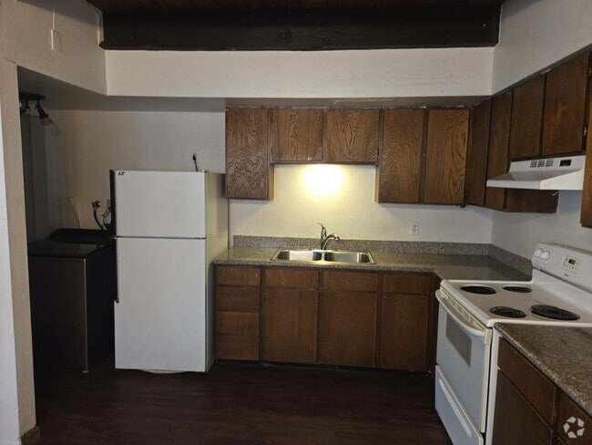 Building Photo - WI1135-Mildovidov, Aleksander Unit #02 Rental