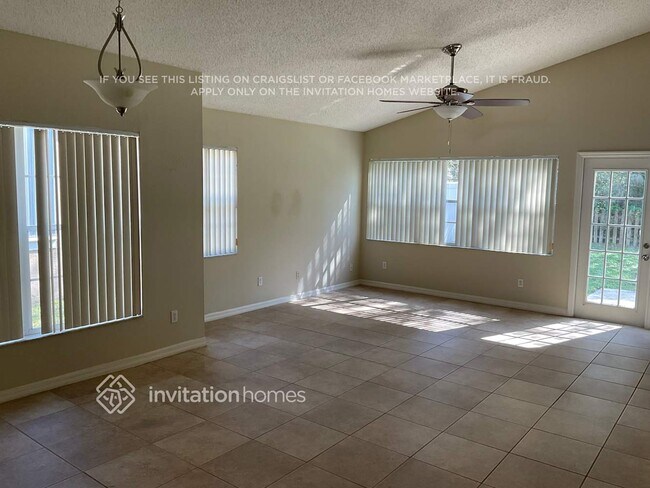 Photo - 2066 River Park Blvd