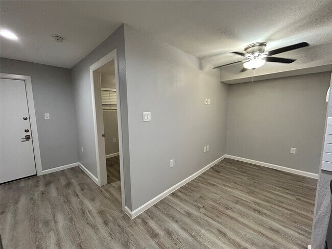 Photo - 2807 Beauchamp St Unidad 6