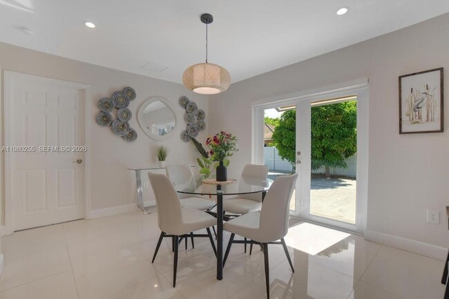 Photo - 20560 NW 17th Ave