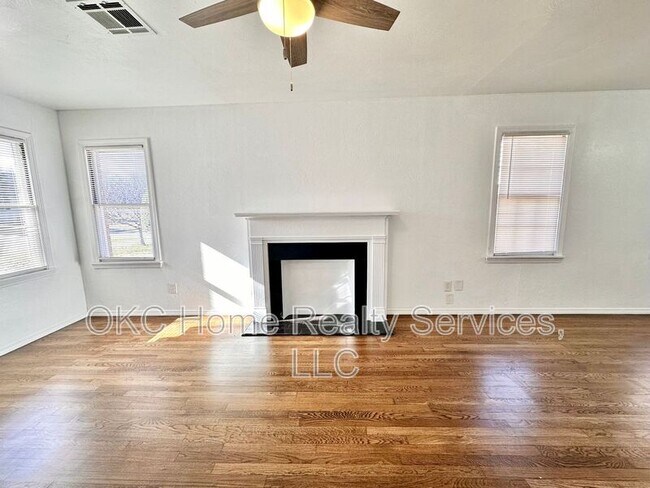 Photo - 2537 NW 35th St