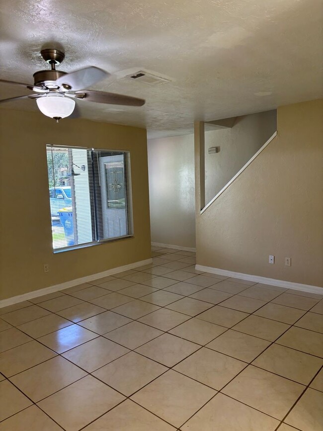 Photo - 322 Canal Rd Unit D