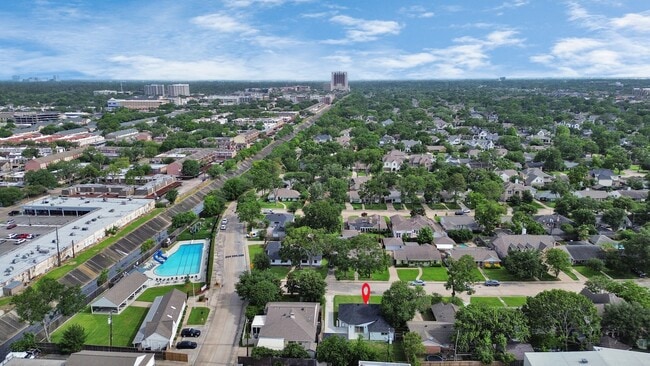 Photo - 6249 Locke Ln