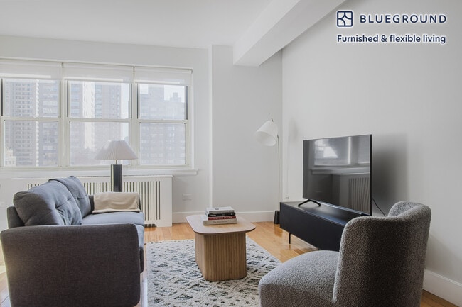 Photo - 41 Park Ave Unidad FL17-ID1740