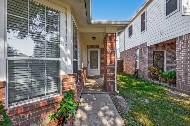 Photo - 19434 Brook Village Rd