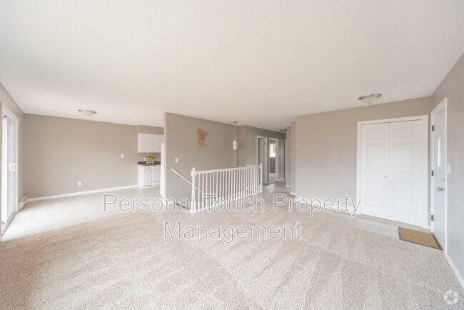 Building Photo - 1239 19th St N Rental