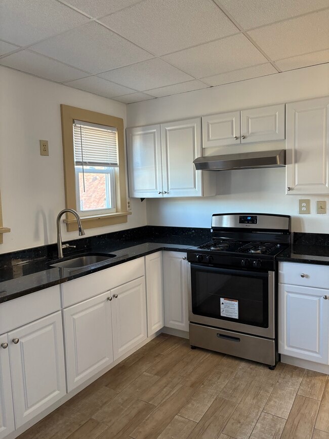 Photo - 314 South Ave E