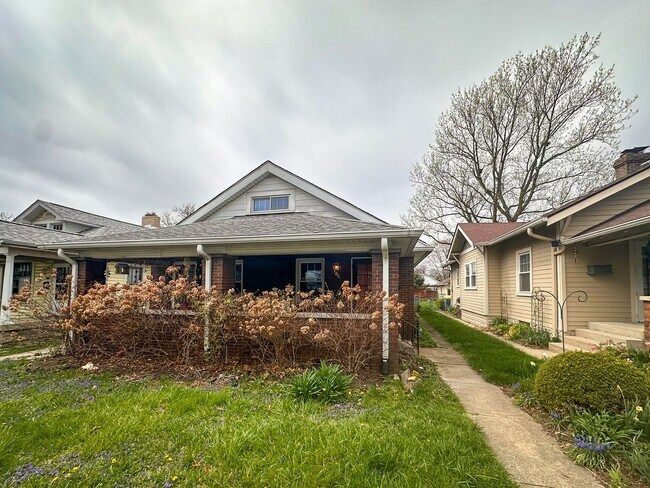 Photo - 816-818 N Bancroft St Unit 818 N Bancroft St
