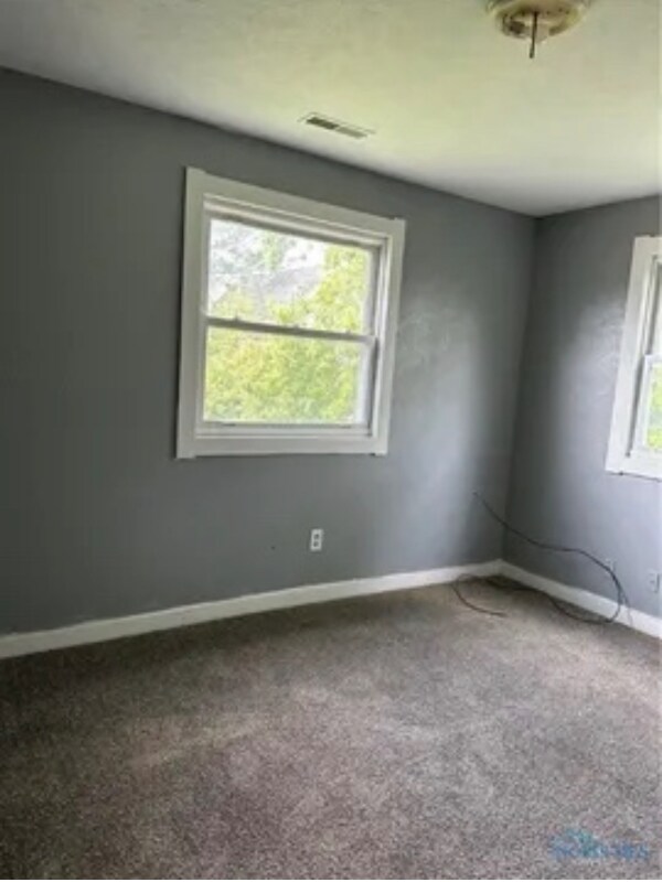 Photo - 209 Steadman St