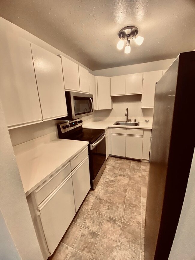 Photo - Kenny Apartments