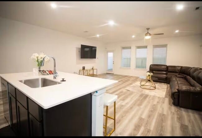 Photo - 12317 Brandenburg Gate Rd