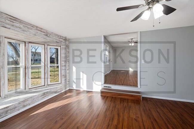 Photo - 5812 West Byp