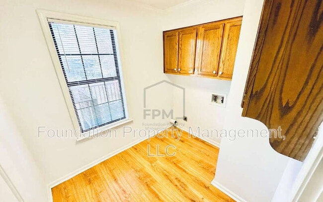 Photo - 5682 Richburg Ave