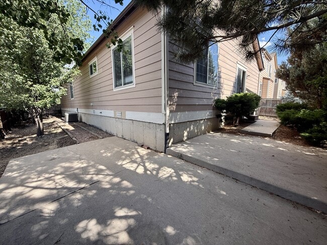 Photo - 7070 Mountain Creek Grove