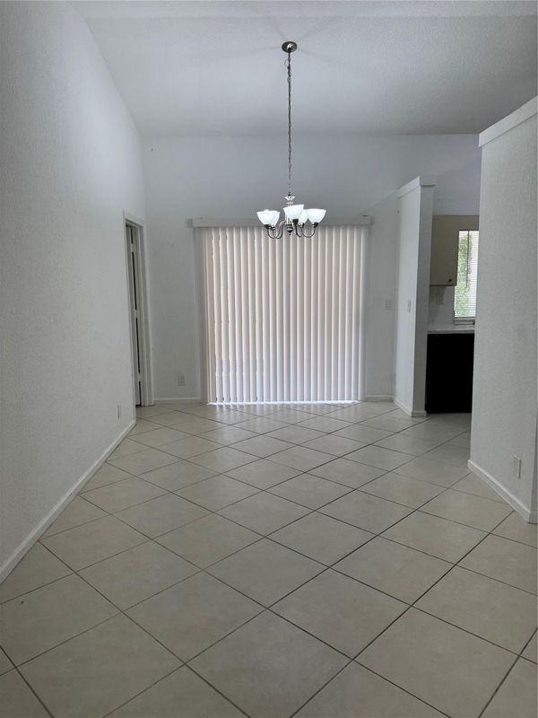 10630 NW 2nd Pl