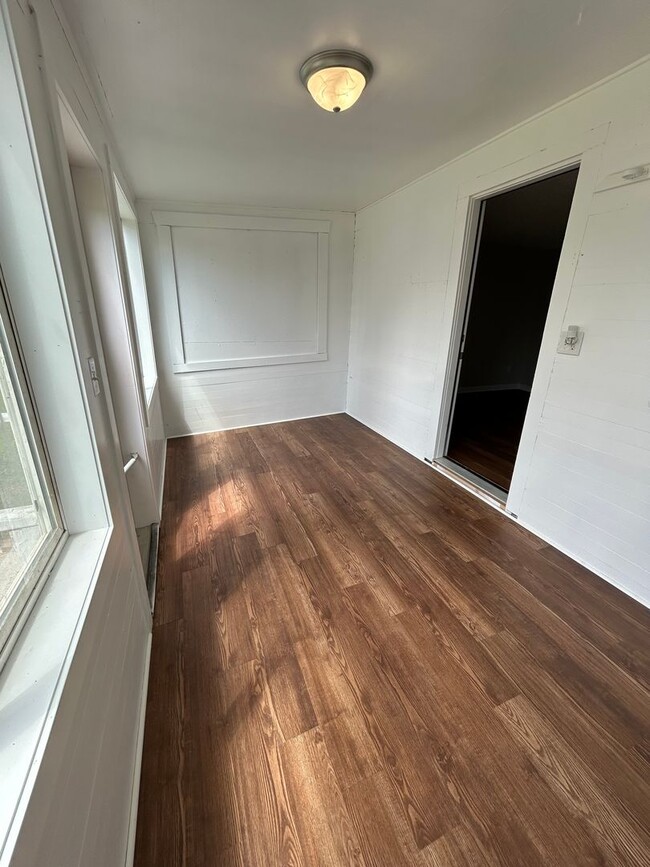 Photo - 1 bed + 1 bonus room apartment in Laurel