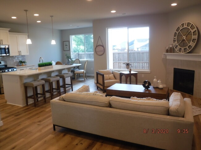 Photo - 10701 NE 99th Ave House