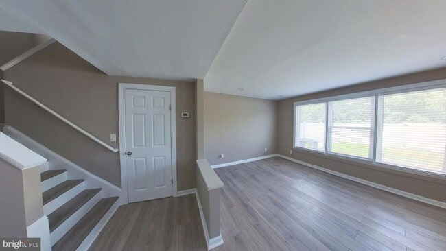 Photo - 2050 Nike Dr