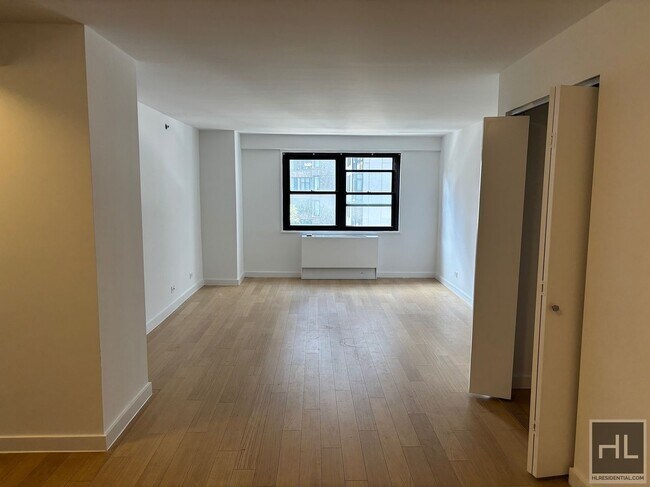 Building Photo - East 39th Street Rental