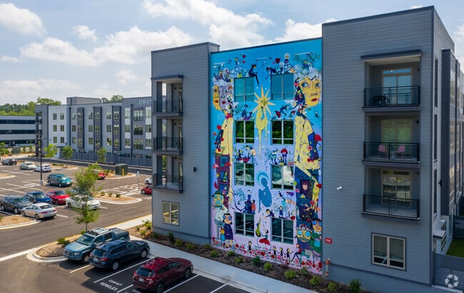 Photo - University Hill Apartments