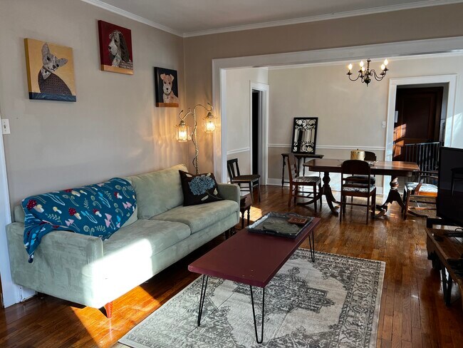 Photo - 910 S Anderson St