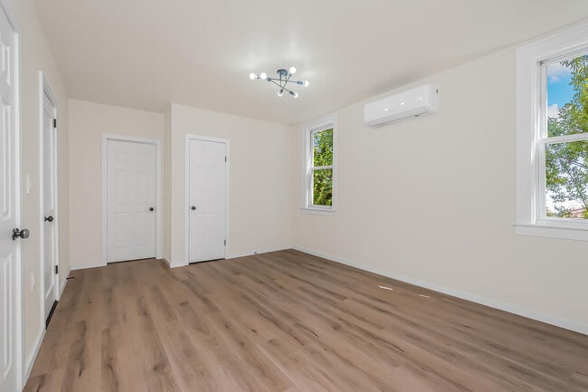 Photo - 130 Glover Ave Unidad 130