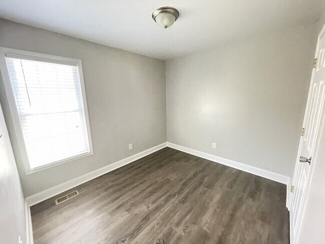 Photo - Great location near 321 for this 3 bedroom...