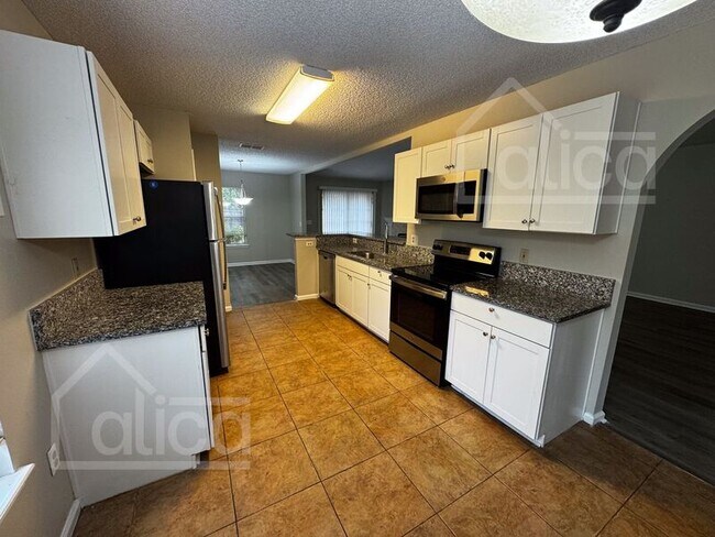 Photo - 7863 Spring Branch Dr S