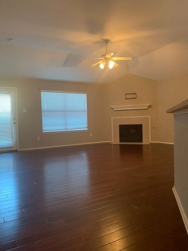 Photo - 12145 Toffee St