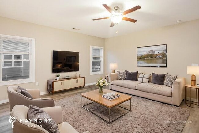 Photo - 3017 Celia Ave