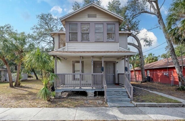 Building Photo - 1701 14th St S Unit B