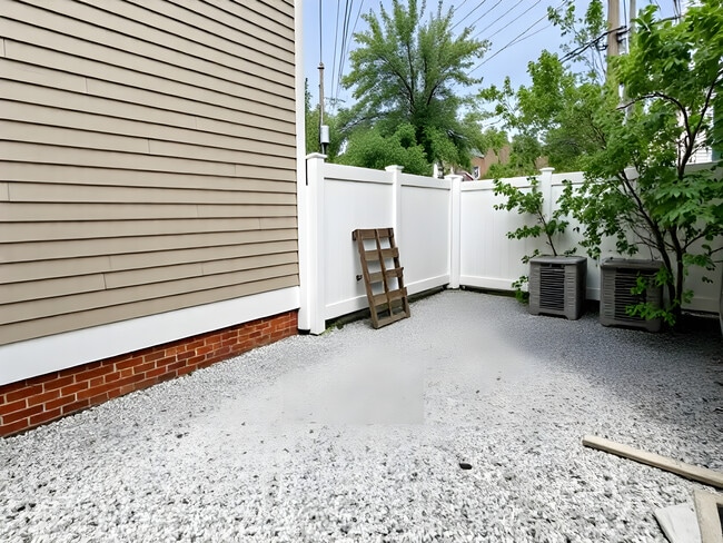 Photo - 157 M St Unit 1